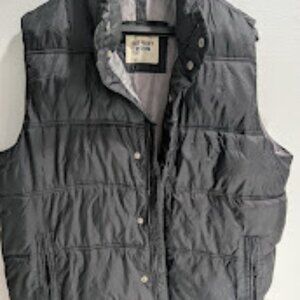 Old Navy Puffer Vest